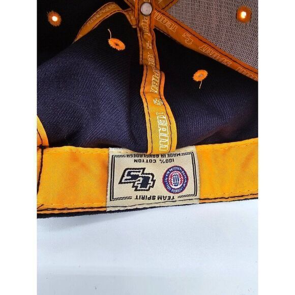 Vintage Michigan Wolverines Team Spirit Adjustable Baseball Cap Hat - Picture 4 of 9